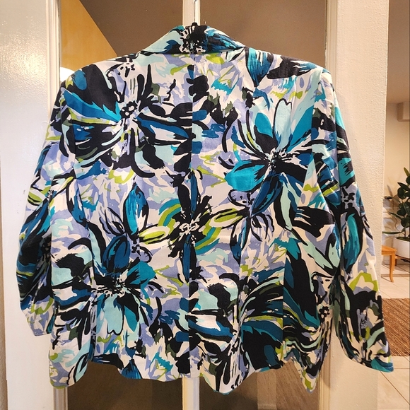 Elementz ladies button down jacket - Picture 2 of 3